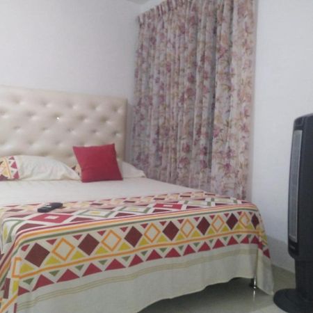 Apartamento Oasis Del Norte Cali Zewnętrze zdjęcie